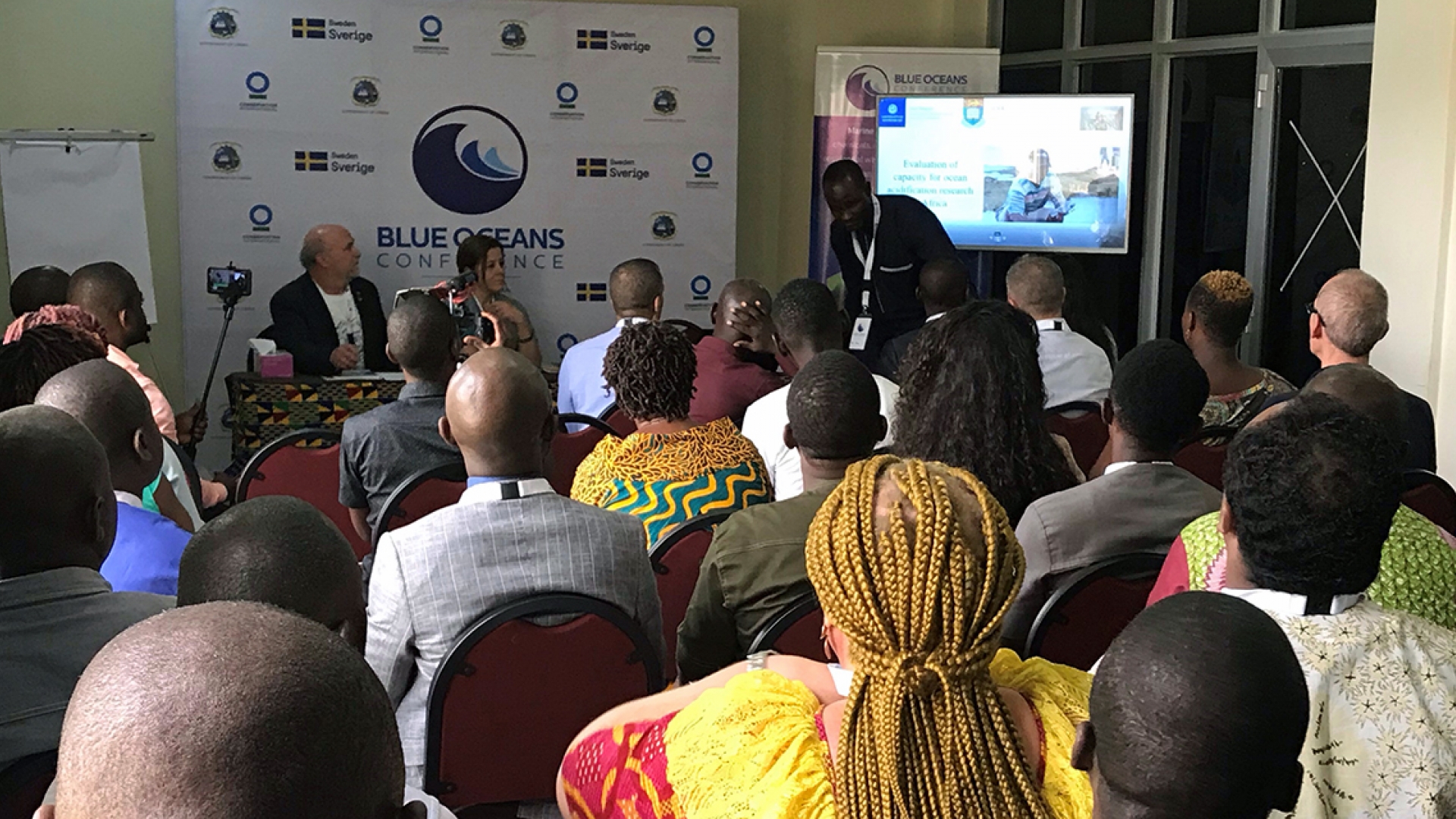 Scientists Chart out Future of Ocean Acidification Research in Africa at High-Level Conference in Liberia